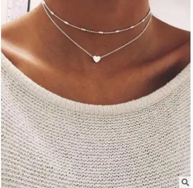 Collar doble de corazón plateado