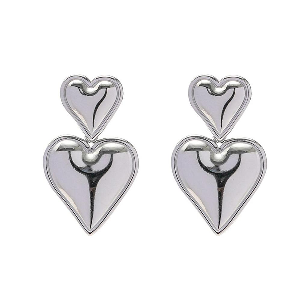 Aretes de doble corazón plateado